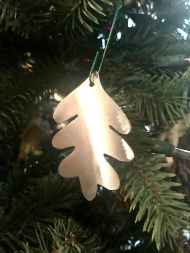 Oak Leaf Collectible/Ornament 2 1/2